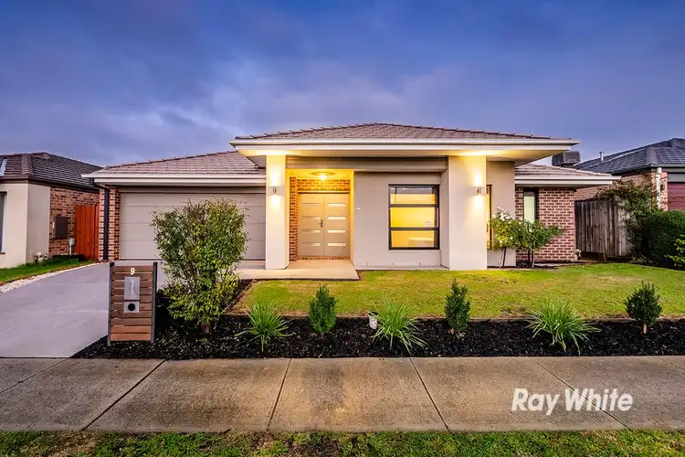 9 Livida Circuit, Lyndhurst VIC 3975