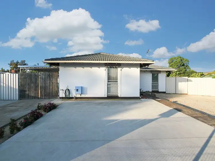 7 Teak Way, Maddington WA 6109