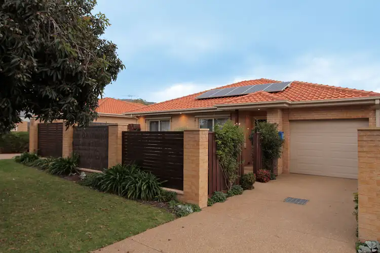 4/5 Rosemore Road, Rosebud VIC 3939