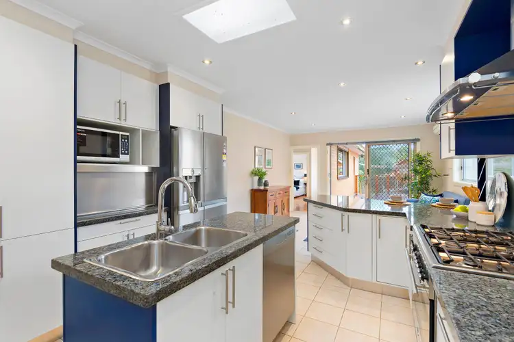 Sixth view of Homely house listing, 16 Raymond Court, Oakleigh VIC 3166
