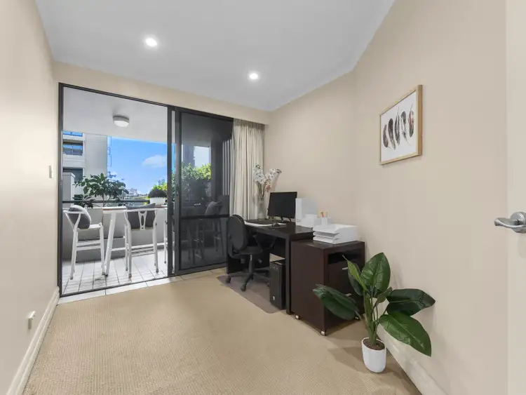 Sixth view of Homely apartment listing, 24/76 Thorn Street, Kangaroo Point QLD 4169
