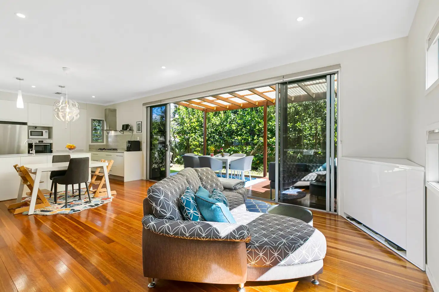 Main view of Homely townhouse listing, 3/20 Barton Parade, Balmoral QLD 4171