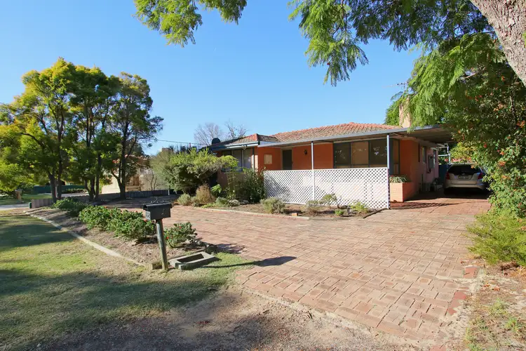 152 Streich Avenue, Kelmscott WA 6111