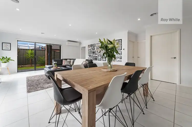 Fifth view of Homely house listing, 10 Plum Street, Craigieburn VIC 3064