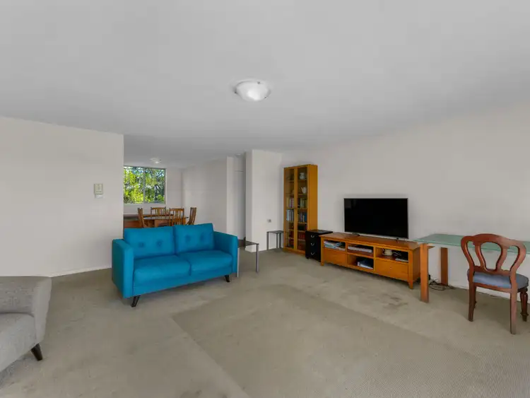 Fifth view of Homely apartment listing, 6/61 Rialto Street, Coorparoo QLD 4151