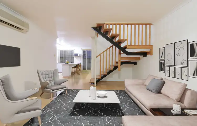 Sixth view of Homely house listing, 2/2 Ursuline Vista, Queens Park WA 6107