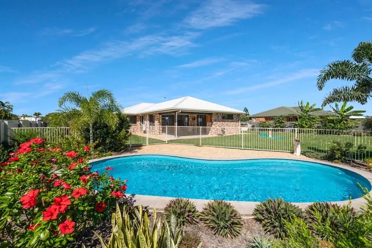 7 Tide Court, Burnett Heads QLD 4670