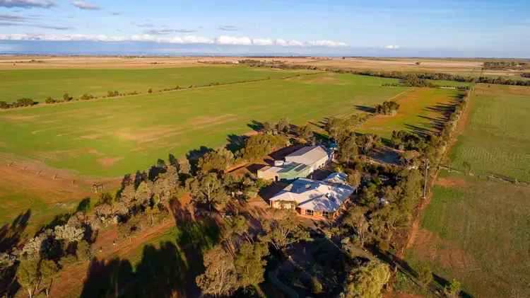 20 Hamley Bridge Road, Mallala SA 5502