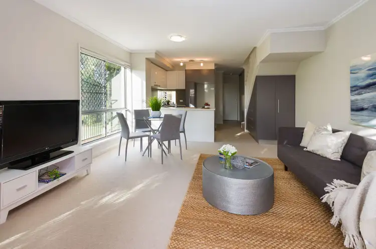 Second view of Homely house listing, 7/123 Barrack Road, Murarrie QLD 4172