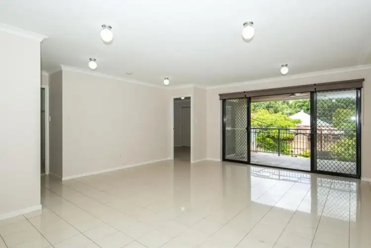 15/8 Catherine Street, Woolloongabba QLD 4102