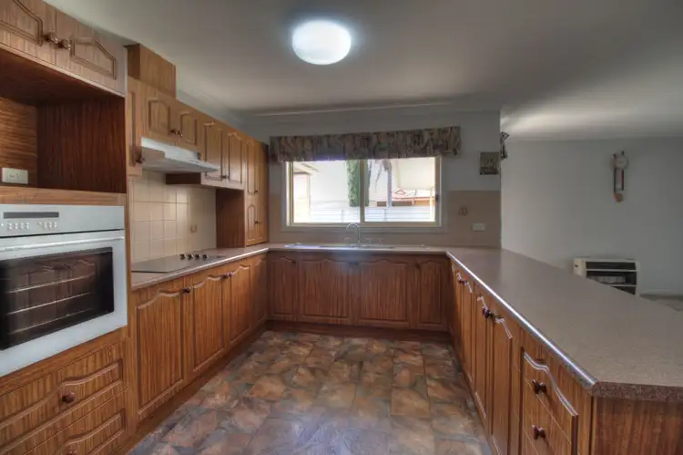 Fifth view of Homely house listing, 3 Berriview Court, Berri SA 5343