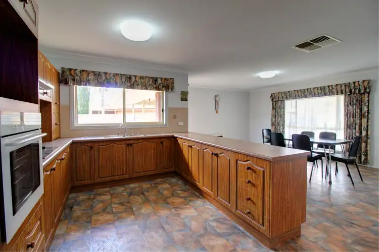 Sixth view of Homely house listing, 3 Berriview Court, Berri SA 5343