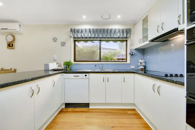 Third view of Homely house listing, 2 Lerwick Court, Frankston VIC 3199