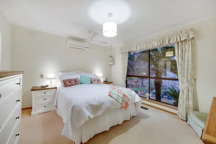 Sixth view of Homely house listing, 2 Lerwick Court, Frankston VIC 3199