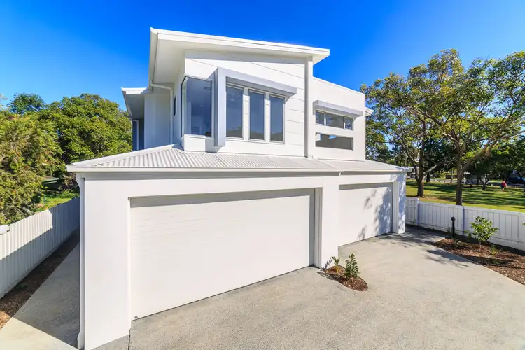 1 & 2/44 Drury Avenue, Southport QLD 4215