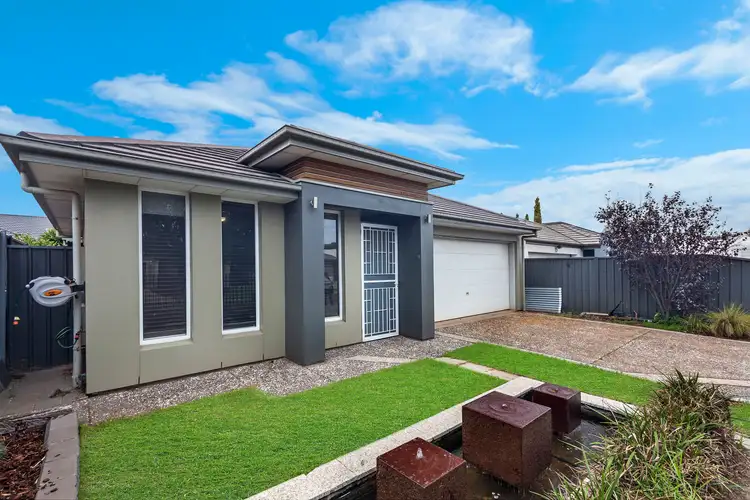 7 Lakeside Drive, Andrews Farm SA 5114
