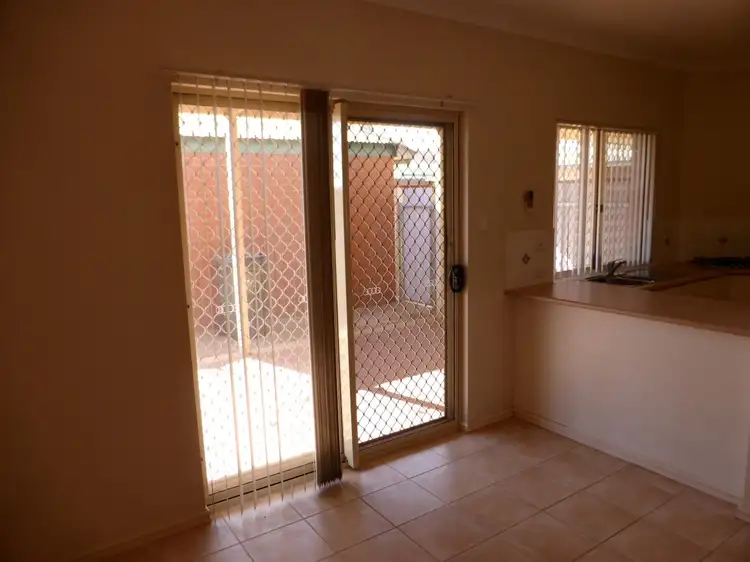 Fifth view of Homely house listing, 4/29 Lockyer Street, Bulgarra WA 6714