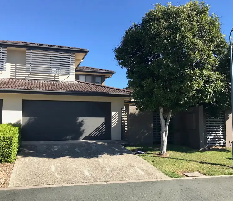 64/2 Catalina Way, Upper Coomera QLD 4209