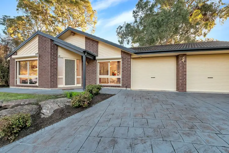 4 Woodland Grove, Aberfoyle Park SA 5159