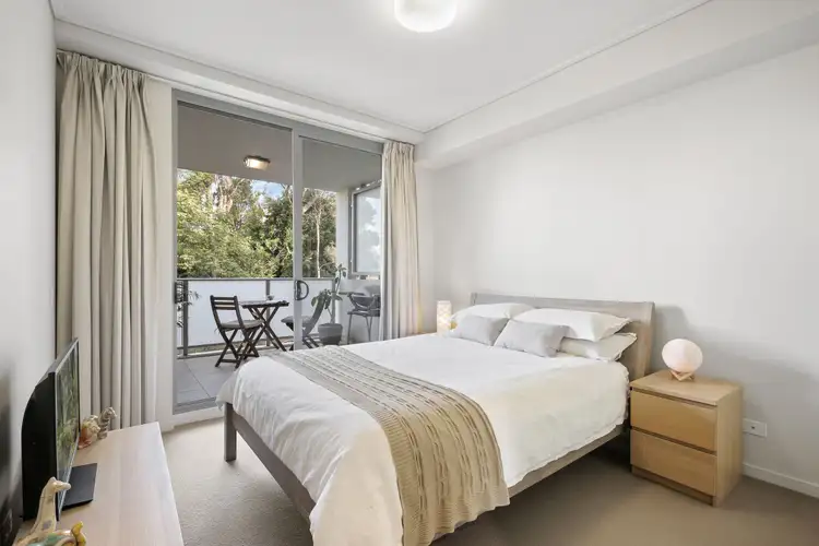 Fifth view of Homely unit listing, 5306/1-8 Nield Avenue, Greenwich NSW 2065