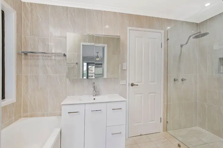 Sixth view of Homely house listing, 5 Charles Court, Alexandra Hills QLD 4161