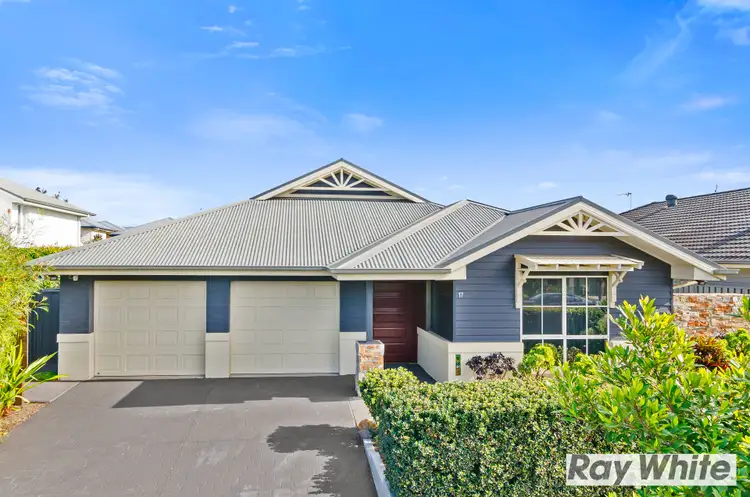 17 Haywards Bay Drive, Haywards Bay NSW 2530