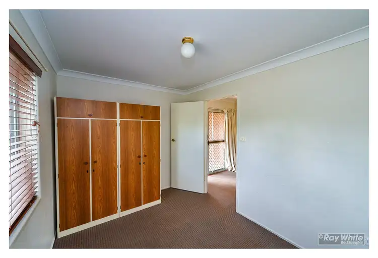 Sixth view of Homely unit listing, 1 & 2/28 Potts Street, Norman Gardens QLD 4701