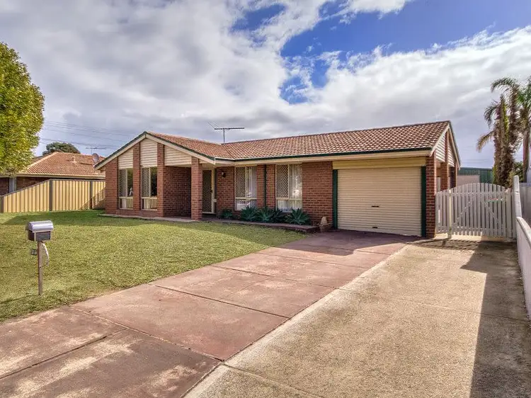 11 Tobin Way, Cooloongup WA 6168