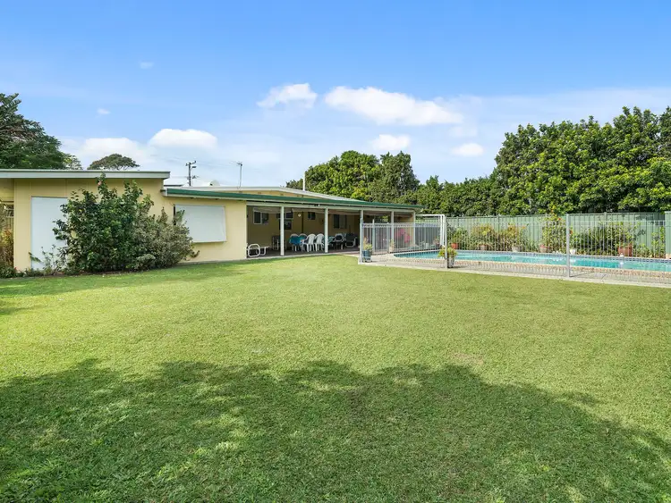 25 Currumbin Creek Road, Currumbin Waters QLD 4223