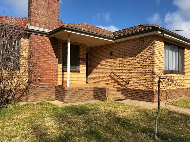 43 Albury Street, Tumbarumba NSW 2653
