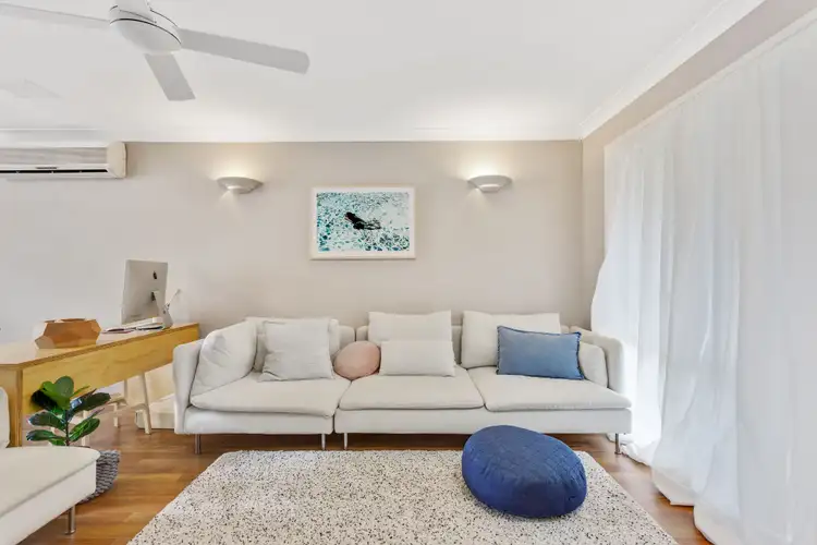 215/215 Cottesloe Drive, Mermaid Waters QLD 4218