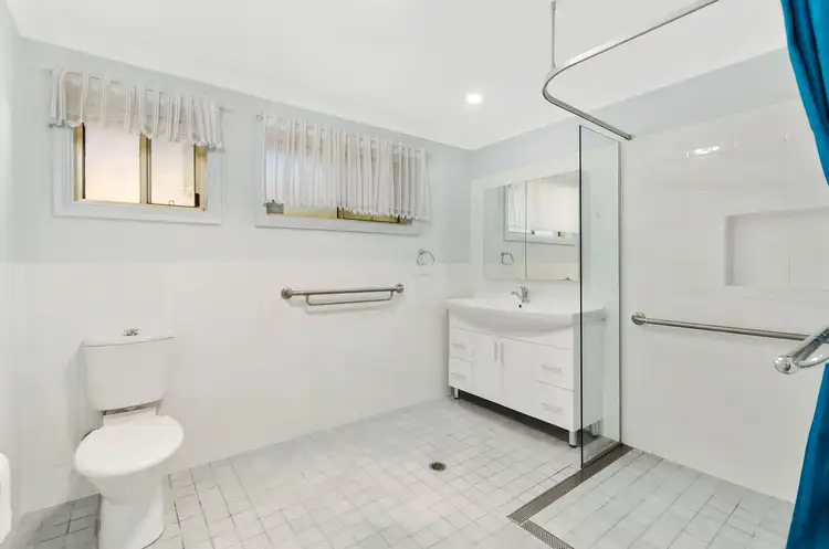 Fifth view of Homely villa listing, 5/189 Tongarra Road, Albion Park NSW 2527