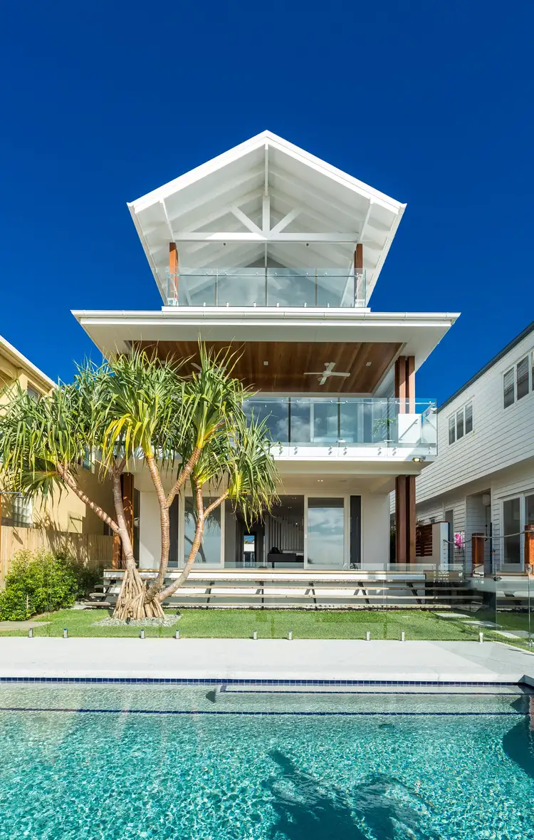 504 The Esplanade, Palm Beach QLD 4221