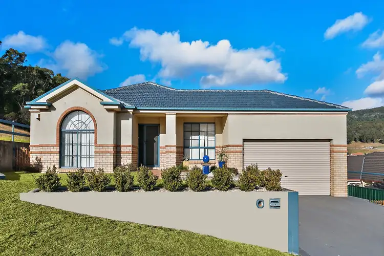 8 Ashton Close, Albion Park NSW 2527