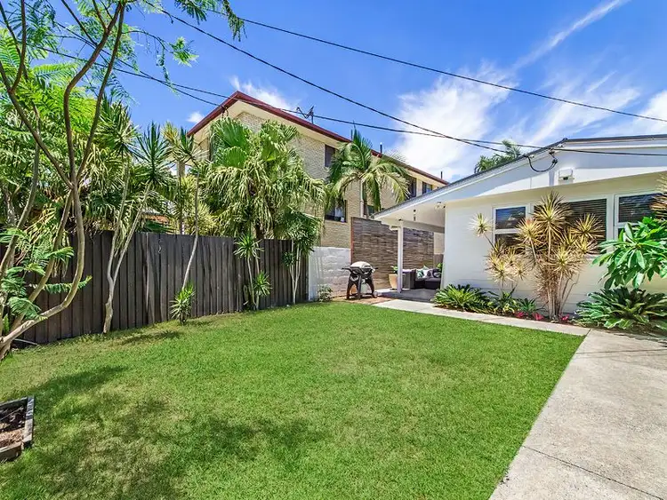 46 Sunbrite Avenue, Mermaid Beach QLD 4218