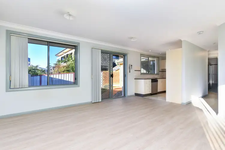 Third view of Homely villa listing, 2/62 Victoria Road, Woy Woy NSW 2256