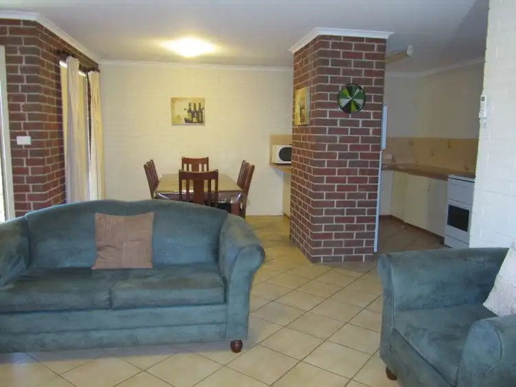 Fifth view of Homely block of units listing, 2/39 Utakarra Road, Utakarra WA 6530