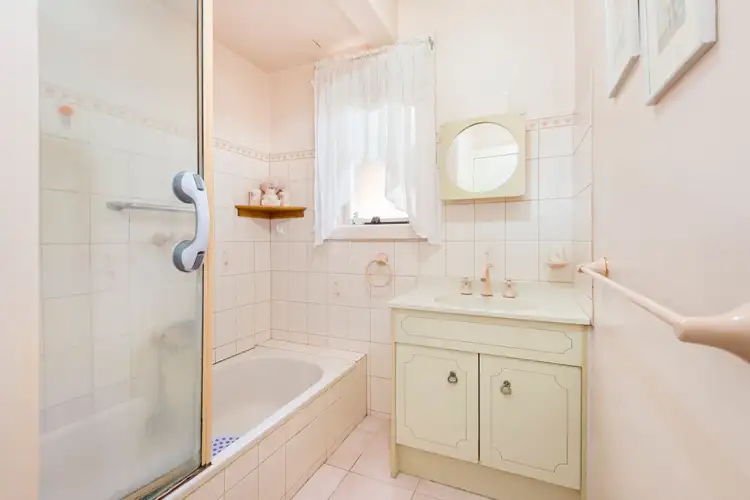 Sixth view of Homely house listing, 92 Haughton Road, Oakleigh VIC 3166