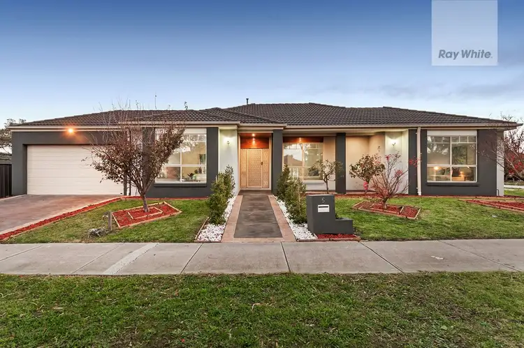 Main view of Homely house listing, 5 Elland Court, Craigieburn VIC 3064