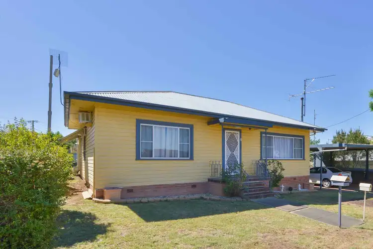 4 Swan Street, Tamworth NSW 2340