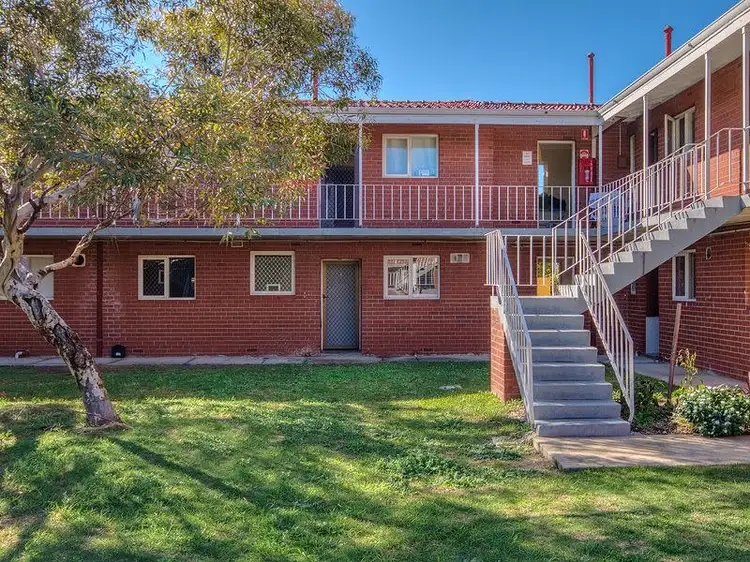8/15 Corvus Place, Rockingham WA 6168