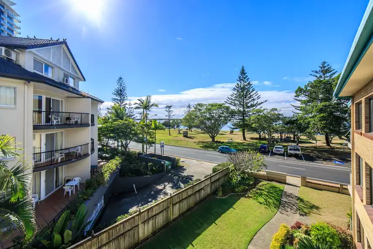 7/218 Marine Parade, Labrador QLD 4215