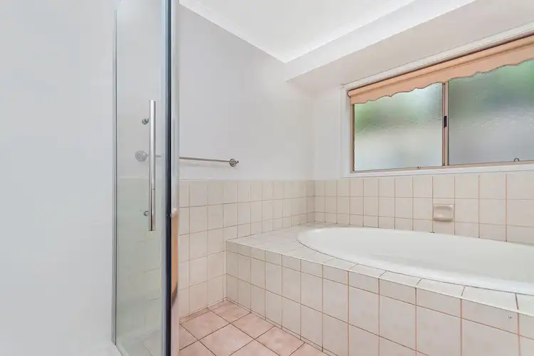 Sixth view of Homely house listing, 2 Clonmel Court, Warrnambool VIC 3280
