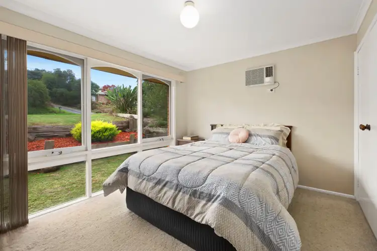 Sixth view of Homely house listing, 10 Coolaroo Court, Mooroolbark VIC 3138