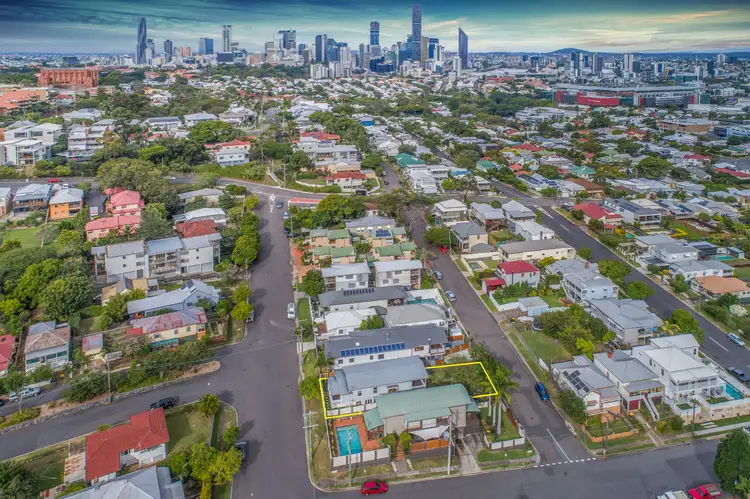 98 Lower Cairns Terrace, Paddington QLD 4064