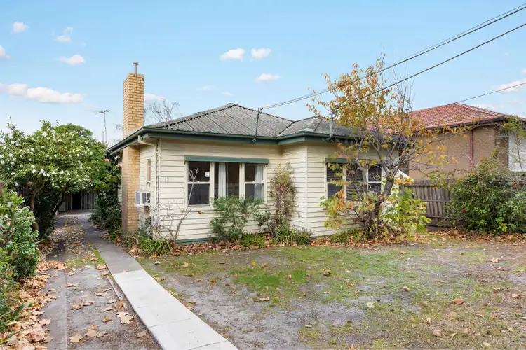 12 Lincoln Avenue, Oakleigh VIC 3166