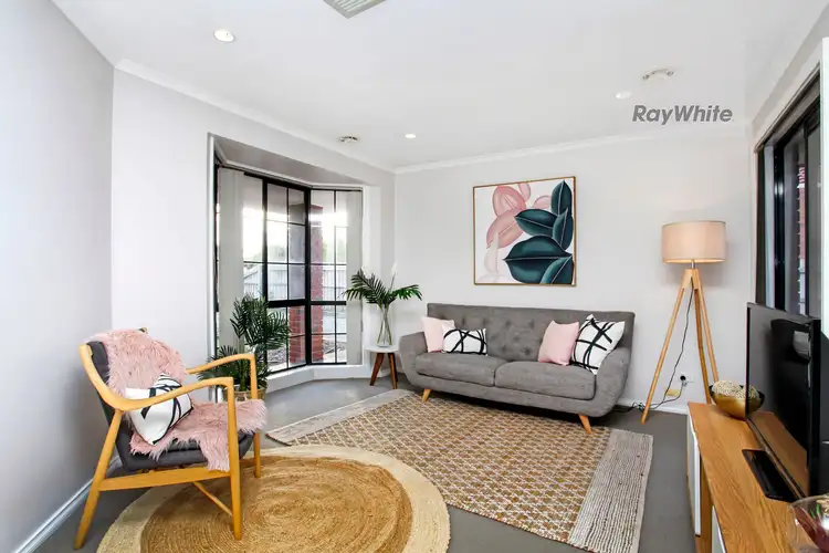 Third view of Homely house listing, 4 Zennor Court, Craigieburn VIC 3064