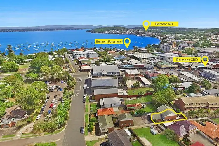 Second view of Homely house listing, 4/5 Gen Street, Belmont NSW 2280