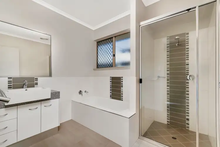 Sixth view of Homely house listing, 10 Mallory Close, Edmonton QLD 4869
