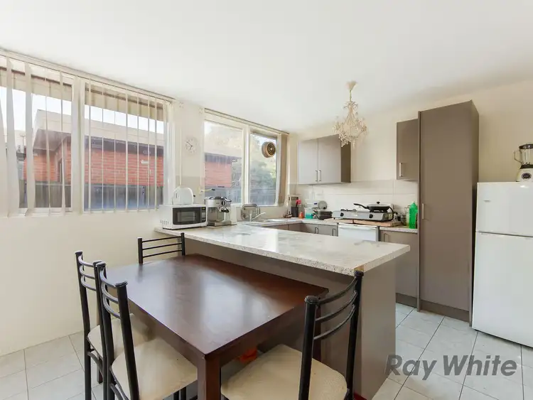 Fourth view of Homely apartment listing, 28/12 Percy Street, St Albans VIC 3021